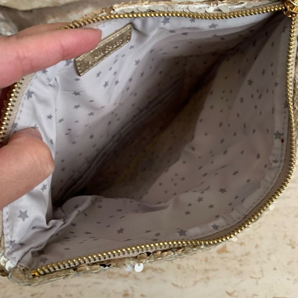 stella & Dot sequin Margeaux clutch gold - Picture 5 of 6